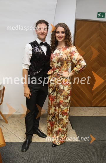  Klemen Slakonja, igralec, komik in TV voditelj;  Maja Keuc, pevkaSlavnostna otvoritev festivala Arsana 2020, Big Band RTV SLO s solisti