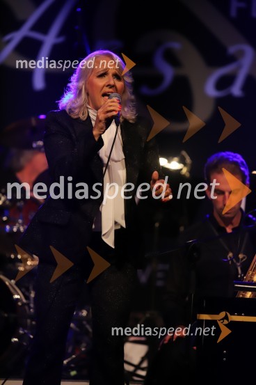  Alenka Godec, pevkaSlavnostna otvoritev festivala Arsana 2020, Big Band RTV SLO s solisti