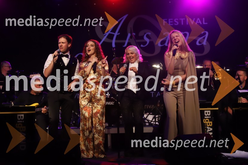  Klemen Slakonja, igralec, komik in TV voditelj;  Maja Keuc, pevka;  Alenka Godec, pevka;  Ana Soklič, pevkaSlavnostna otvoritev festivala Arsana 2020, Big Band RTV SLO s solisti