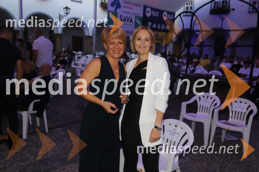 dr. Aleksandra Pivec, ministrica za kmetijstvo, gozdarstvo in prehrano RS, predsednica stranke DESUS;  Nuška Gajšek, županja, Mestna občina PtujSlavnostna otvoritev festivala Arsana 2020, Big Band RTV SLO s solisti