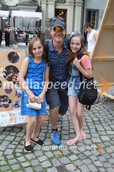  ... ;  Klemen Slakonja, igralec, komik in TV voditelj;  ... Slavnostna otvoritev festivala Arsana 2020, Big Band RTV SLO s solisti