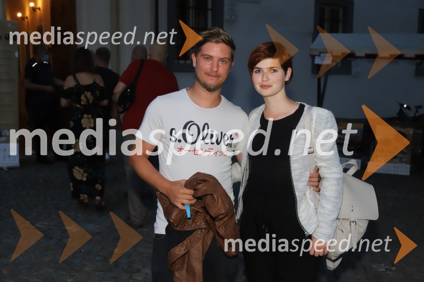 1 na 1: Gušti in Tomi Meglič, koncert v sklopu festivala Arsana