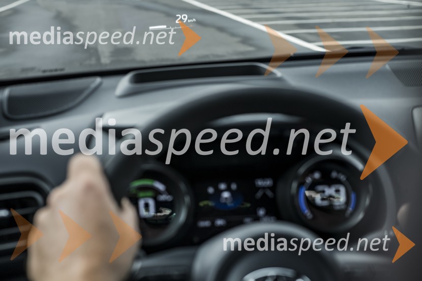 Toyota Yaris, mednarodna predstavitev