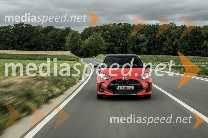 Toyota Yaris, mednarodna predstavitev