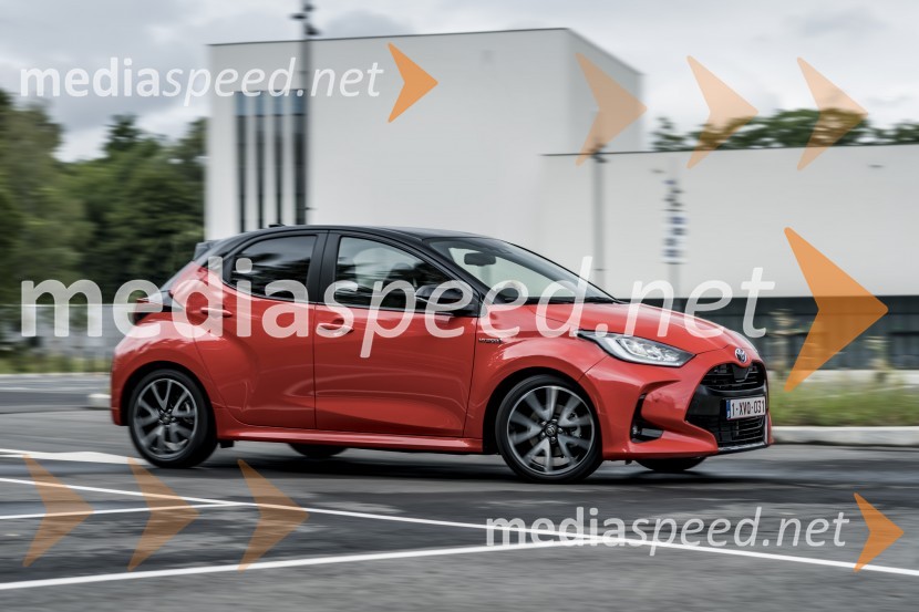 Toyota Yaris, mednarodna predstavitev