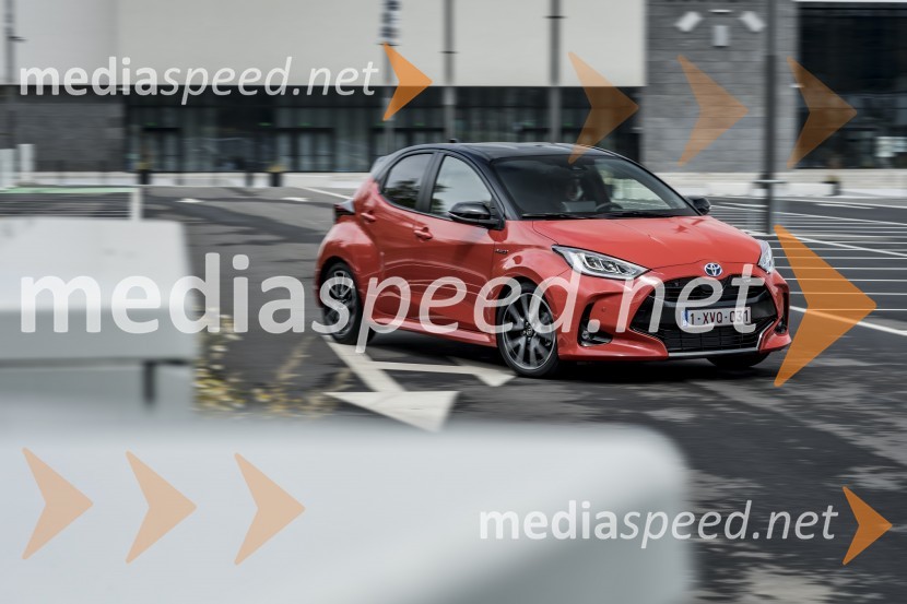 Toyota Yaris, mednarodna predstavitev