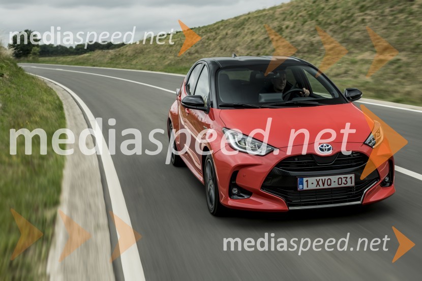 Toyota Yaris, mednarodna predstavitev