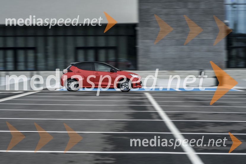 Toyota Yaris, mednarodna predstavitev