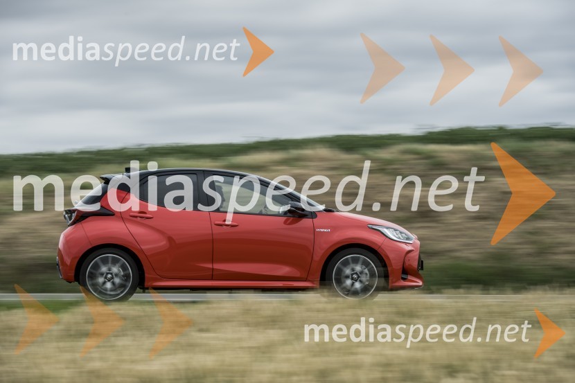 Toyota Yaris, mednarodna predstavitev