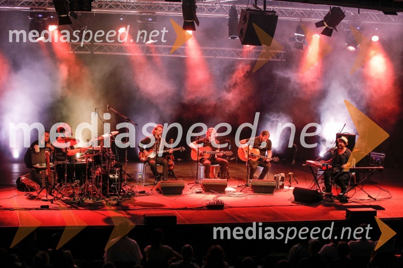  ... ;  Martin Janežič - Buco, glasbenik;  Uroš Škerl Kramberger - Hipi, glasbenik, Hamo & Tribute 2 Love;  Peter Dekleva, glasbenik, Hamo & Tribute 2 Love;  Matevž Šalehar-Hamo, glasbenik, Hamo & Tribute 2 Love;  Denis Horvat - Duki, glasbenik, Hamo & Tribute 2 LoveHamo & Tribute 2 Love, koncert bluesovske improvizacije