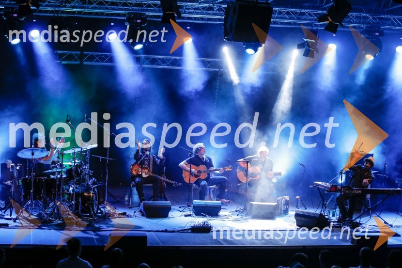  Martin Janežič - Buco, glasbenik;  Uroš Škerl Kramberger - Hipi, glasbenik, Hamo & Tribute 2 Love;  Peter Dekleva, glasbenik, Hamo & Tribute 2 Love;  Matevž Šalehar-Hamo, glasbenik, Hamo & Tribute 2 Love;  Denis Horvat - Duki, glasbenik, Hamo & Tribute 2 LoveHamo & Tribute 2 Love, koncert bluesovske improvizacije