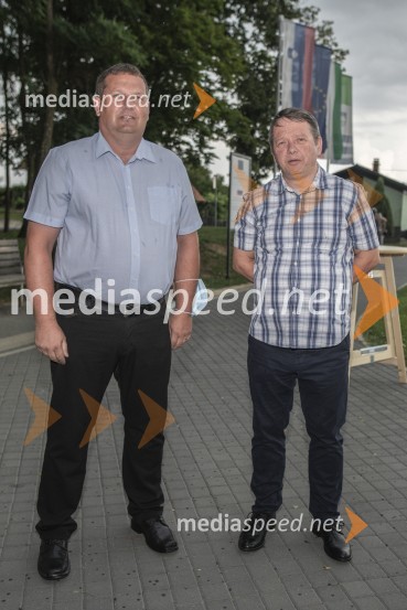  ... ;  Romeo VargaVečerja z razgledom na stolpu Vinarium Lendava