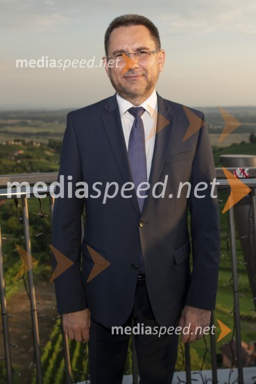 Večerja z razgledom na stolpu Vinarium Lendava