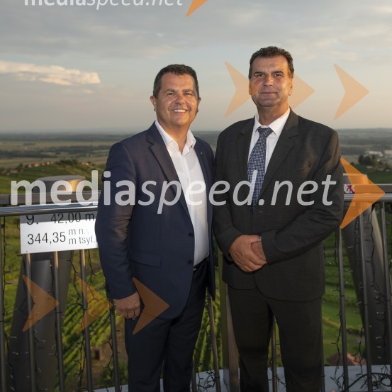  Janez Magyar, župan Občine Lendava;  ... Večerja z razgledom na stolpu Vinarium Lendava