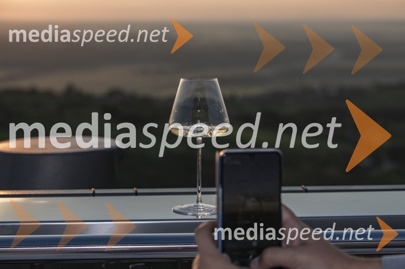 Večerja z razgledom na stolpu Vinarium Lendava