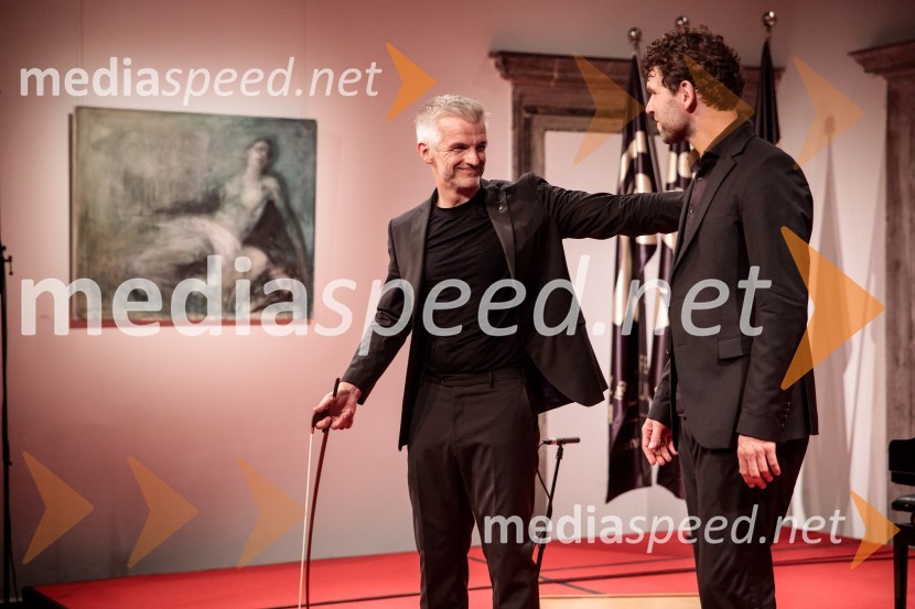  Božo Paradžik, kontrabasist;  Hansjacob Staemmler, pianistBožo Paradžik in Hansjacob Staemmler, koncert v okviru 68. Ljubljana Festivala
