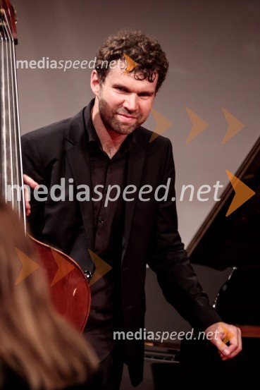  Hansjacob Staemmler, pianistBožo Paradžik in Hansjacob Staemmler, koncert v okviru 68. Ljubljana Festivala
