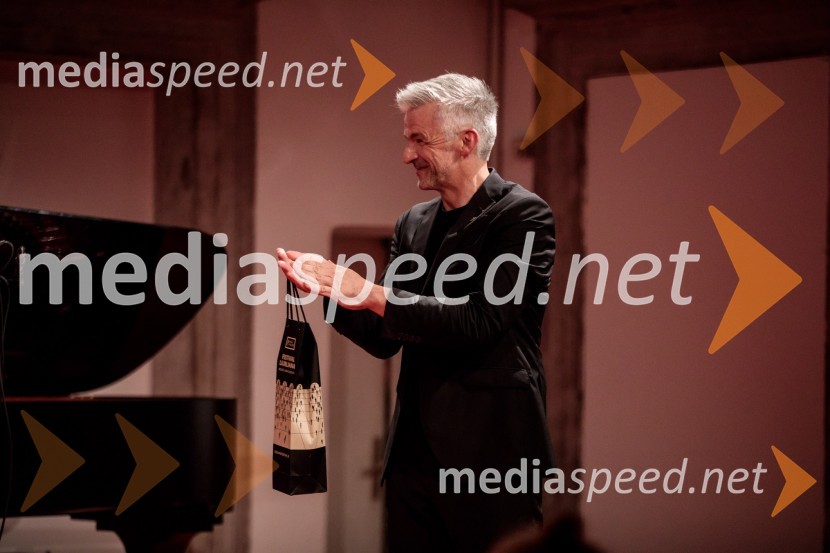  Božo Paradžik, kontrabasistBožo Paradžik in Hansjacob Staemmler, koncert v okviru 68. Ljubljana Festivala