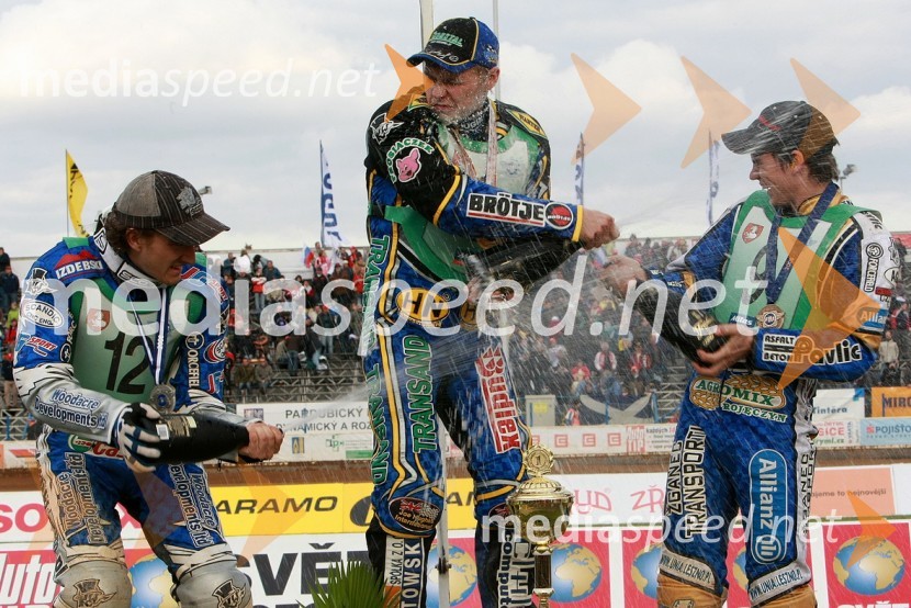 Chris Holder, Avstralija, Emil Saifutdinov, Rusija in Jurica Pavlic, HrvaškaSPEEDWAY, SP mladincev 2008 - finale