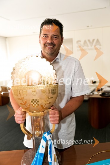  Rok Moljk, član uprave, Zavarovalnica Sava, d.d.HNK Rijeka na obisku v Zavarovalnici Sava