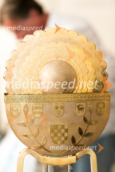 HNK Rijeka na obisku v Zavarovalnici Sava