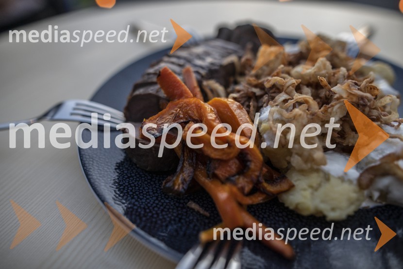 Večerja z razgledom na stolpu Vinarium Lendava