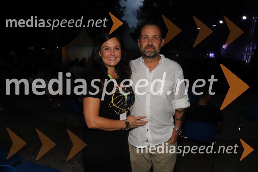  Urška  Repolusk, županja občine Ruše;  Dejan Rebernik,  direktor Adverta, spletni marketingMi2, otvoritev festivala in 18. Kantfesta