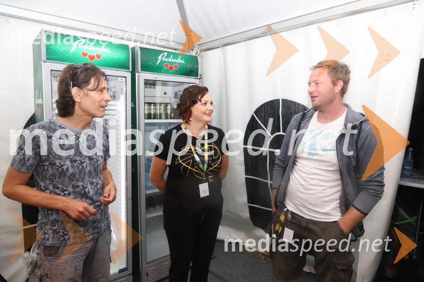  Davor Klarič, glasbenik;  Lucija Smolnik, direktor festivala;  ... Mi2, otvoritev festivala in 18. Kantfesta