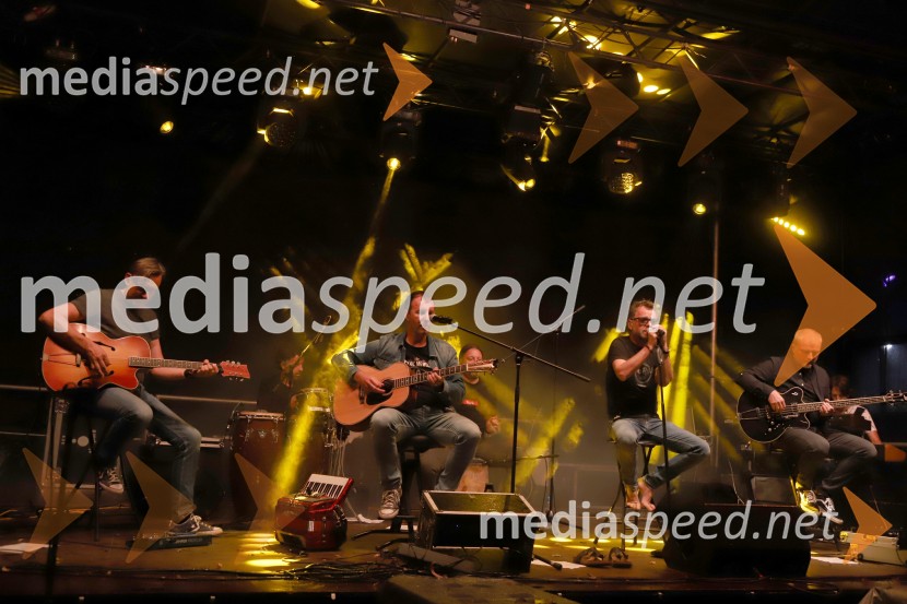  Egon Herman, skupina Mi2;  Jernej Dirnbek - Dimek, skupina MI2; dr. Tone Kregar, zgodovinar, pevec Mi2, direktor Muzeja novejše zgodovine Celje;  Robert Novak, skupina Mi2Mi2, otvoritev festivala in 18. Kantfesta