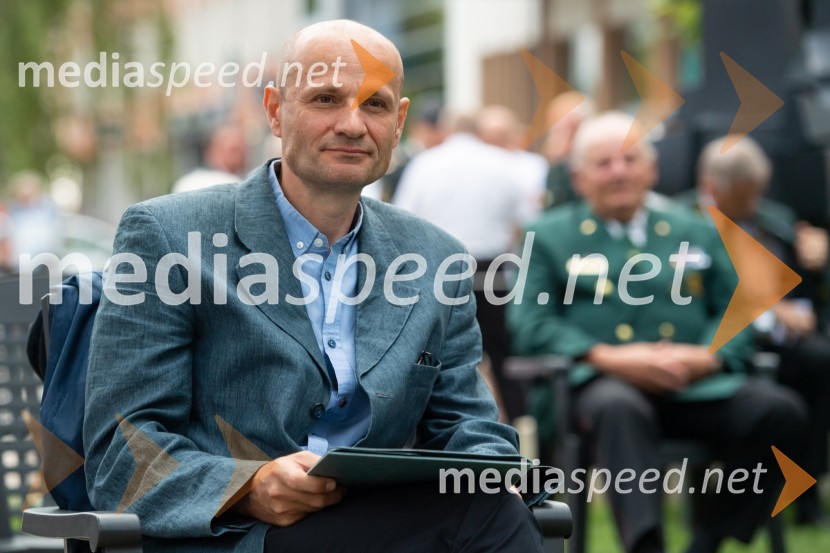  Dušan Šarotar, pisateljProslava ob 101. obletnici združitve prekmurskih Slovencev z matičnim narodom