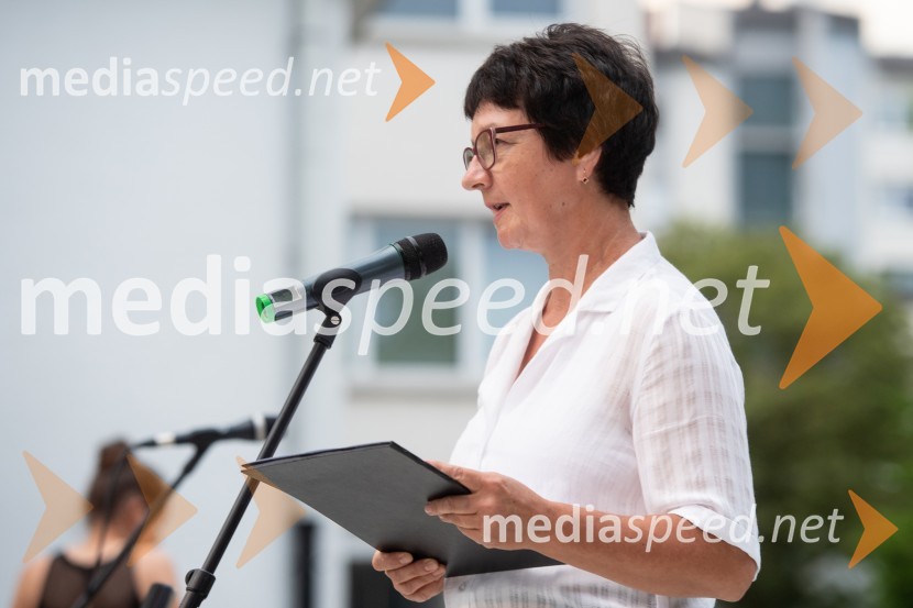  Suzana PankerProslava ob 101. obletnici združitve prekmurskih Slovencev z matičnim narodom