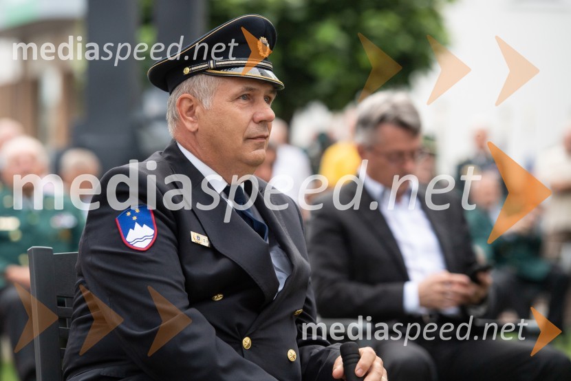  Drago Ribaš, slovenski policist, pravnik in veteran vojne za SlovenijoProslava ob 101. obletnici združitve prekmurskih Slovencev z matičnim narodom