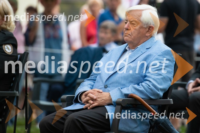  Milan Kučan, nekdanji predsednik Republike SlovenijeProslava ob 101. obletnici združitve prekmurskih Slovencev z matičnim narodom