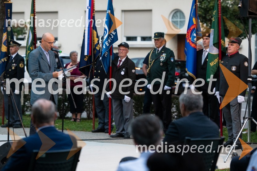  Dušan Šarotar, pisateljProslava ob 101. obletnici združitve prekmurskih Slovencev z matičnim narodom