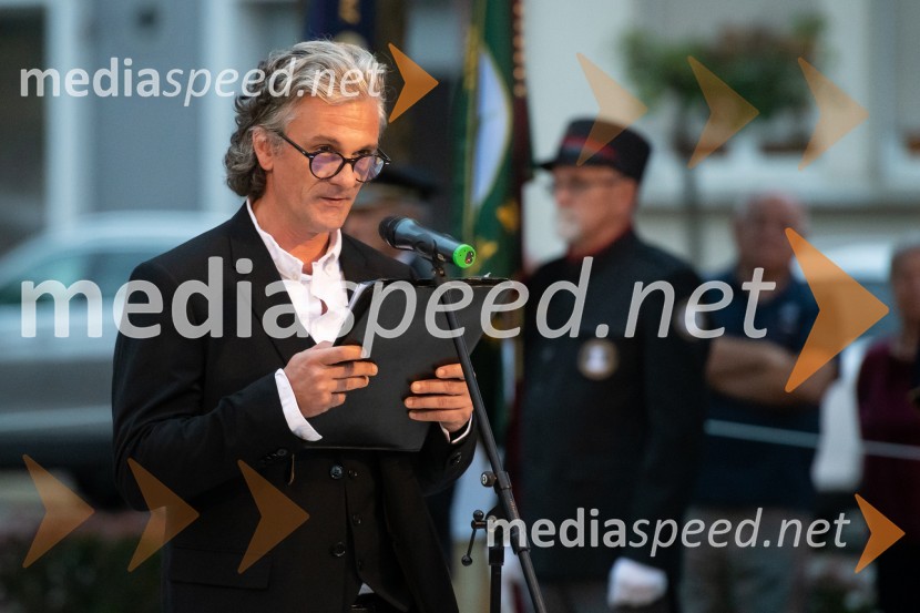  Vladimir Vlaškalić, igralecProslava ob 101. obletnici združitve prekmurskih Slovencev z matičnim narodom