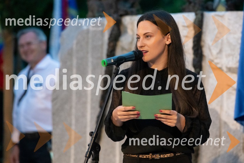  Ana SobočanProslava ob 101. obletnici združitve prekmurskih Slovencev z matičnim narodom