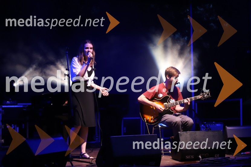  Klara Klasinc, Klarity;  Jure  Pišek, glasbenik, član skupine InfectedNeisha, Letni oder Ruše 2020