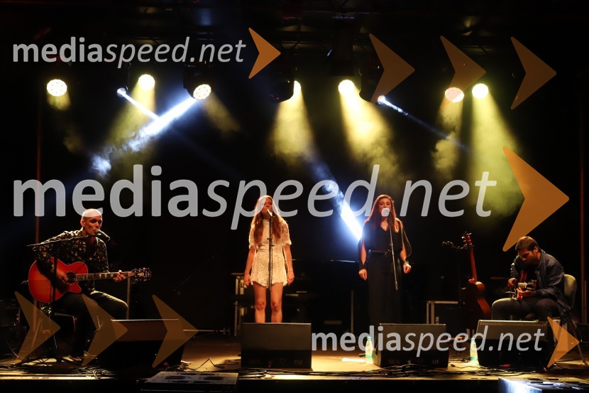  Mate Brodar - Bro, glasbenik;  Karin Zemljič, pevka;  ... ;  ... Neisha, Letni oder Ruše 2020