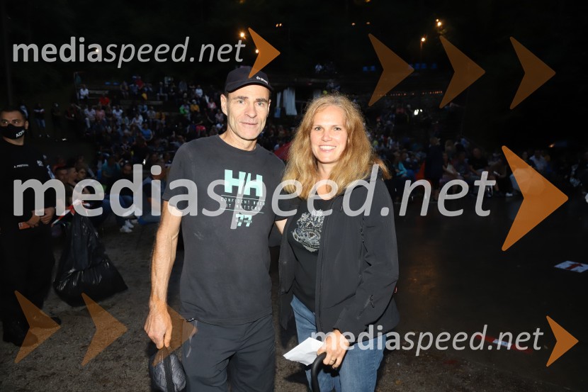  Andreas Kocbek, CIO, Zavarovalnica Grawe;  Vera Kocbek, vodja marketinga, Zavarovalnica GraweTadej Toš, Letni oder Ruše 2020