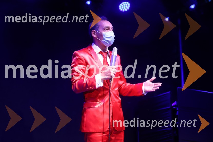  Tadej Toš, igralec, komik in TV voditeljTadej Toš, Letni oder Ruše 2020