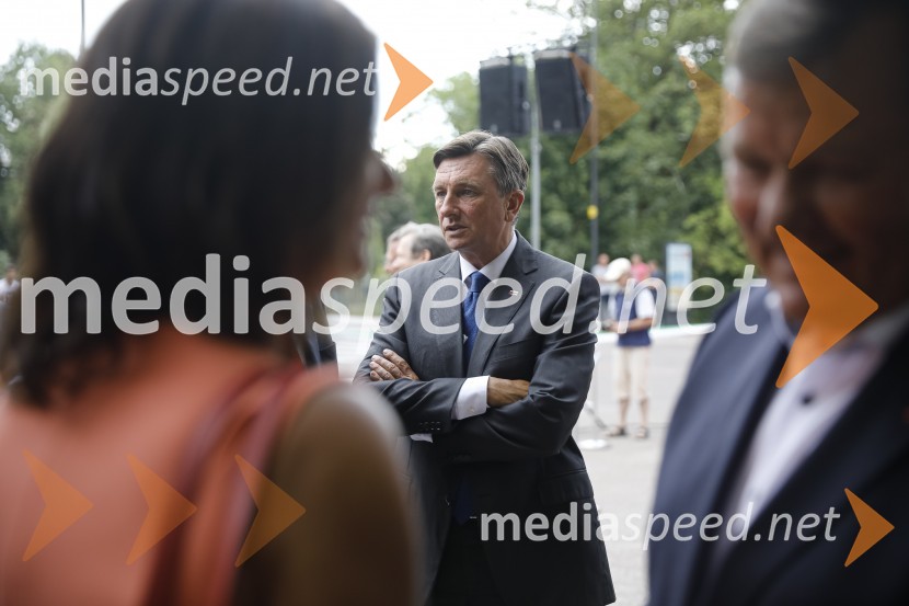  Borut Pahor, predsednik Republike SlovenijeOdkritje spomenika, posvečenega 100. obletnici priključitve Prekmurja in združitve prekmurskih Slovencev z matičnim narodom