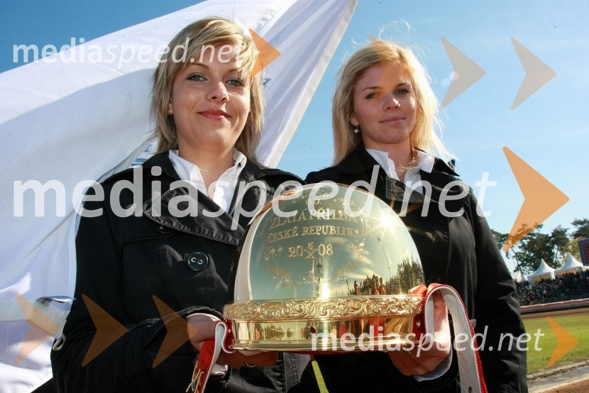 Štartni dekliciSPEEDWAY, 60. Zlata čelada