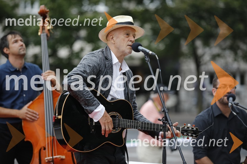  ... ;  Vlado Kreslin, glasbenik;  ... Odkritje spomenika, posvečenega 100. obletnici priključitve Prekmurja in združitve prekmurskih Slovencev z matičnim narodom