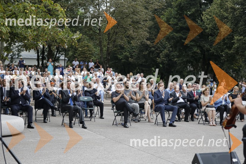 Odkritje spomenika, posvečenega 100. obletnici priključitve Prekmurja in združitve prekmurskih Slovencev z matičnim narodom