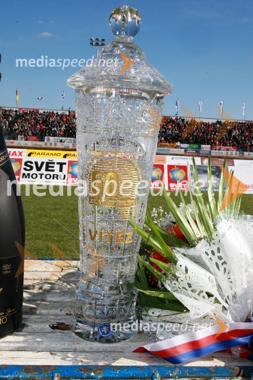 Pokal za zmagovalcaSPEEDWAY, 60. Zlata čelada