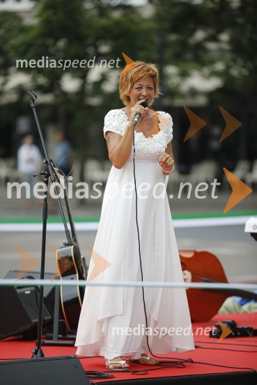  Mateja Ivanov - Moira, glasbena skupina Moirissimo QuartetOdkritje spomenika, posvečenega 100. obletnici priključitve Prekmurja in združitve prekmurskih Slovencev z matičnim narodom