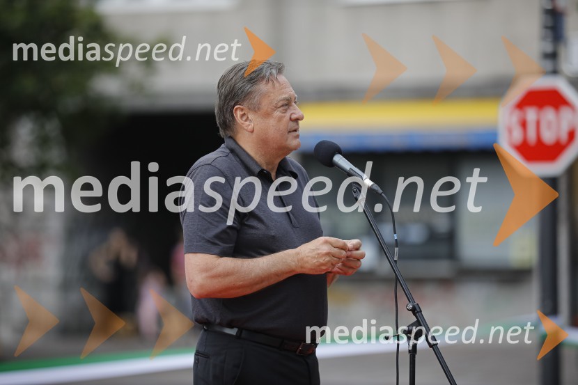  Zoran Janković, župan, Mestna občina LjubljanaOdkritje spomenika, posvečenega 100. obletnici priključitve Prekmurja in združitve prekmurskih Slovencev z matičnim narodom