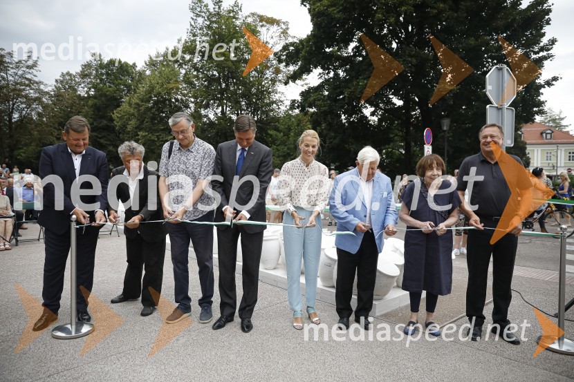 dr. Aleksander Jevšek, župan, Mestna občina Murska Sobota;  ... ;  Danilo Türk, nekdanji predsednik Republike Slovenije;  Borut Pahor, predsednik Republike Slovenije;  ... ;  Milan Kučan, nekdanji predsednik Republike Slovenije;  ... ;  Zoran Janković, župan, Mestna občina LjubljanaOdkritje spomenika, posvečenega 100. obletnici priključitve Prekmurja in združitve prekmurskih Slovencev z matičnim narodom