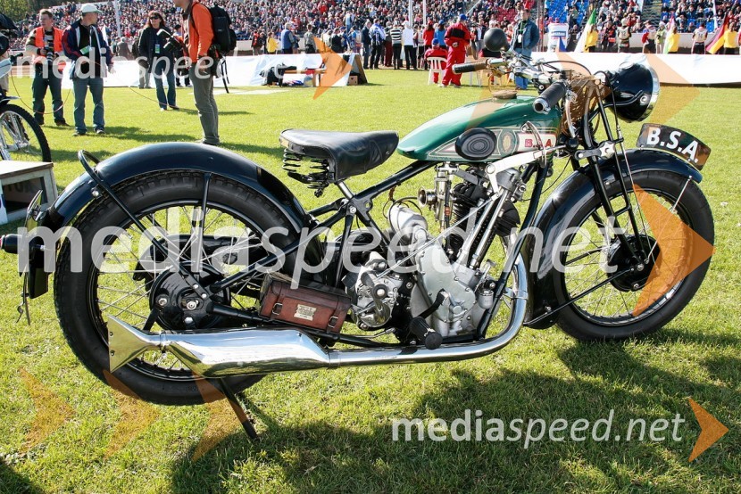 Motor B.S.A.SPEEDWAY, 60. Zlata čelada