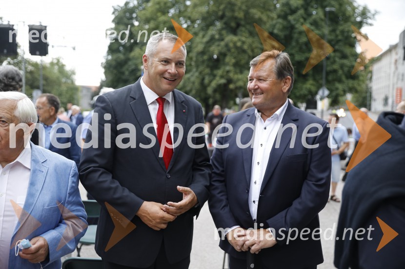  ... ; dr. Aleksander Jevšek, župan, Mestna občina Murska SobotaOdkritje spomenika, posvečenega 100. obletnici priključitve Prekmurja in združitve prekmurskih Slovencev z matičnim narodom